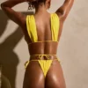 Bañador Syros con fruncidos y aberturas en amarillo dorado