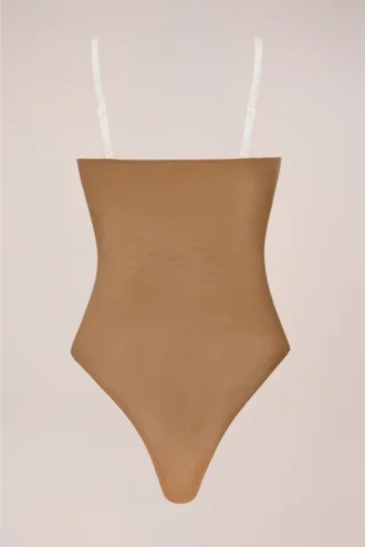 Bodis sin tirantes Intimates en color almendra