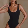 Body Reese con cuello redondo en negro