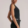Body Rumi con escote profundo y cuello halter en negro