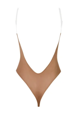 Body tanga de malla suave con tirantes invisibles de Intimates en color miel