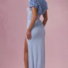Bolero corto Soretta  en azul polvo