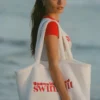 Bolso tote de rizo Velika en blanco