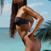 Braguitas de bikini cheeky con fruncidos y adornos Pacifico en negro