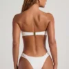 Braguitas de bikini «cheeky» con tirantes anchos y adornos de abalorios Maui en color marfil