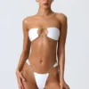 Braguitas de bikini cheeky con tirantes anchos y adornos Sunray en blanco
