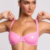Bralette con aros de vinilo Estelle en rosa