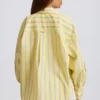 Camisa oversize de popelín de algodón a rayas en amarillo
