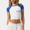 Camiseta corta con estampado gráfico en blanco