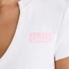 Camiseta corta de jersey de algodón elástico con estampado gráfico en blanco