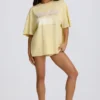 Camiseta oversize con estampado gráfico en color limón