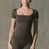 Camiseta sin costuras Super Sculpt en marrón