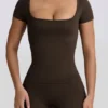 Camiseta sin costuras Super Sculpt en marrón