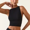 Camiseta sin mangas Aya de modal con cuello barco en negro