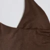 Camiseta sin mangas con cuello halter y espalda abierta en jaspe pecan