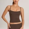 Camiseta sin mangas con cuello redondo Ailany Modal en marrón chocolate