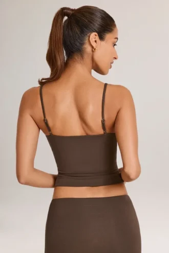 Camiseta sin mangas con cuello redondo Ailany Modal en marrón chocolate
