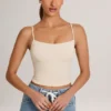 Camiseta sin mangas con cuello redondo de modal de Ailany en color marfil