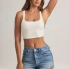 Camiseta sin mangas con espalda cruzada Zia en blanco