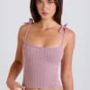 Camiseta sin mangas con lazo de punto acanalado en malva