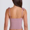 Camiseta sin mangas con lazo de punto acanalado en malva