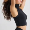 Camiseta sin mangas de cuello alto Soft Active en negro