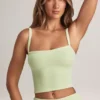 Camiseta sin mangas de modal con cuello cuadrado Lai en verde salvia