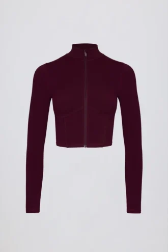 Chaqueta corta con cremallera Soft Active en color burdeos