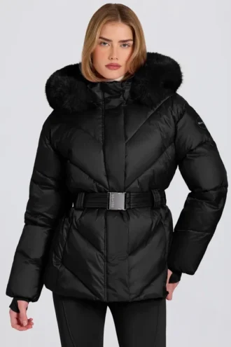 Chaqueta de esquí impermeable con capucha de piel sintética en negro