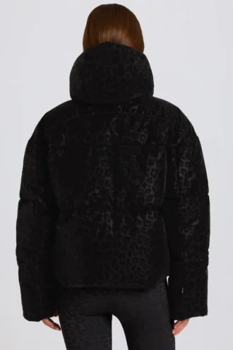 Chaqueta de esquí oversize corta e impermeable en leopardo negro