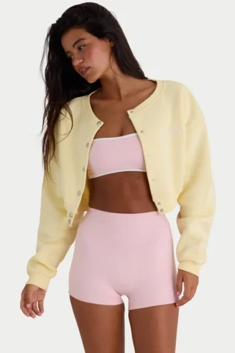 Cárdigan corto abotonado de jersey cepillado en amarillo suave