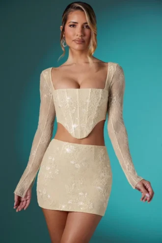 Falda ajustada de encaje adornado Romy en color marfil