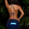 Falda de ropa de baño metalizada con fruncidos en azul