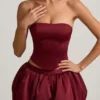 Falda de talle medio con bajo abullonado Clemmy en rojo vino