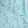 Bolero corto Pixie con adornos en azul hielo