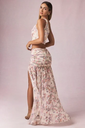 Falda larga asimétrica con fruncidos Romy con estampado floral Primrose
