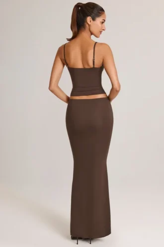 Falda larga de corte sirena de talle medio Avenley Modal en marrón chocolate