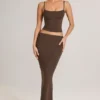 Falda larga de corte sirena de talle medio Avenley Modal en marrón chocolate