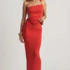Falda larga de talle bajo Elena en jersey texturizado, color rojo chile