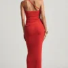 Falda larga de talle bajo Elena en jersey texturizado, color rojo chile