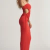 Falda larga de talle bajo Elena en jersey texturizado, color rojo chile