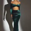 Falda larga de terciopelo de talle medio Nixie en verde esmeralda