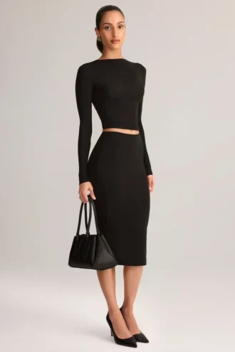 Falda lápiz midi de talle medio Aven Modal en negro