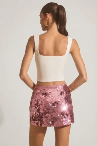 Falda Lunara con adornos de lentejuelas en rosa