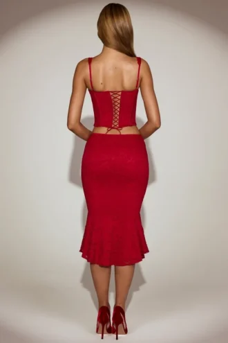 Falda midi acampanada de encaje coral en rojo intenso