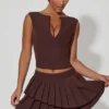 Falda plisada en capas de talle bajo Nada en marrón chocolate
