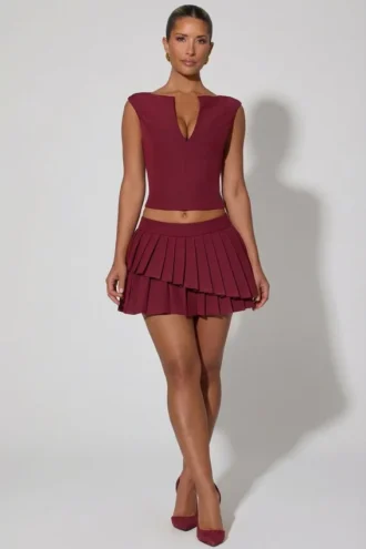 Falda plisada en capas de talle bajo Nada en rojo vino