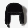 Gorro de cazador de piel sintética en negro
