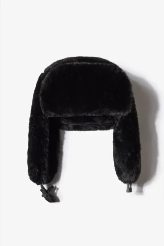 Gorro de cazador de piel sintética en negro