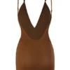Intimates Vestido corto multiforma de malla suave en color castaño